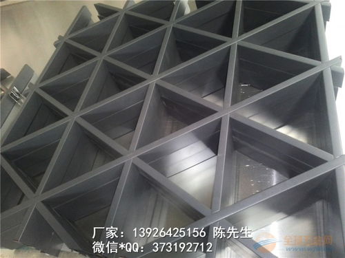 金屬吊頂幕墻建材 鋁格柵、方通與鋁片的應(yīng)用與優(yōu)勢